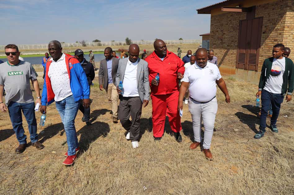 Oversight visits at the refurbishment project of Wolmaranstad Wastewater Treat Plant and blocked housing projects at Makwassi Extension 17 and 19 in Maquassi Hills Local Municipality.