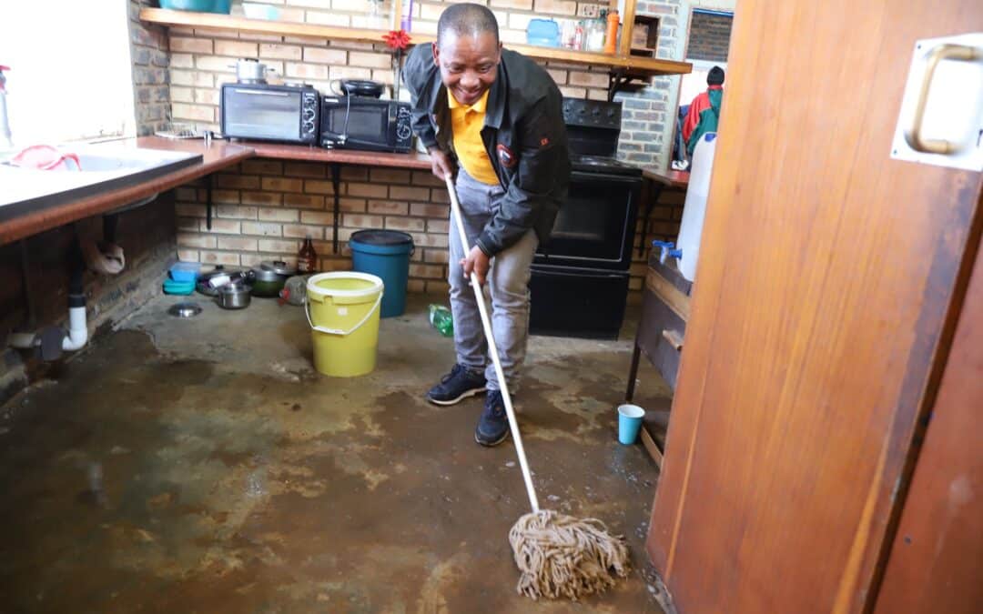 Hon. Mmoloki Cwaile and Hon. Freddy Sonakile together with Staff of the Legislature commemorated Nelson Mandela Day at Adrian Losper Soup Kitchen project in Colridge near Vryburg.