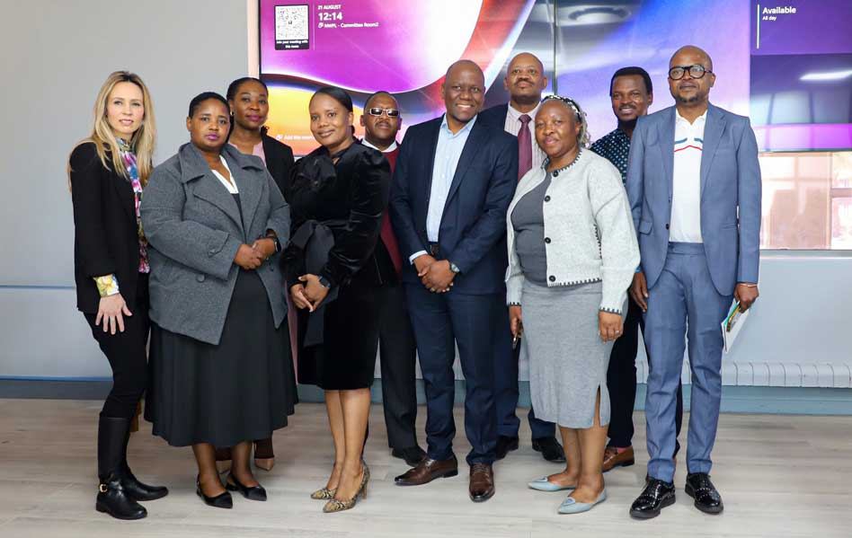 The Speaker of the North West Provincial Legislature, Hon. (Dr.) Desbo Mohono, today held an oversight meeting with the Office of the Auditor-General South Africa (AGSA) at the Legislature in Mahikeng.