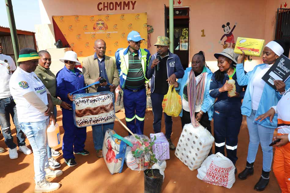 Hon. Collen Maine, legislature staff, the Mayor of Moretele Local Municipality, Cllr. George Manyike and municipal representatives commemorated the International Nelson Mandela Day at Maubane Health Information Centre in Maubane, Moretele Local Municipality.