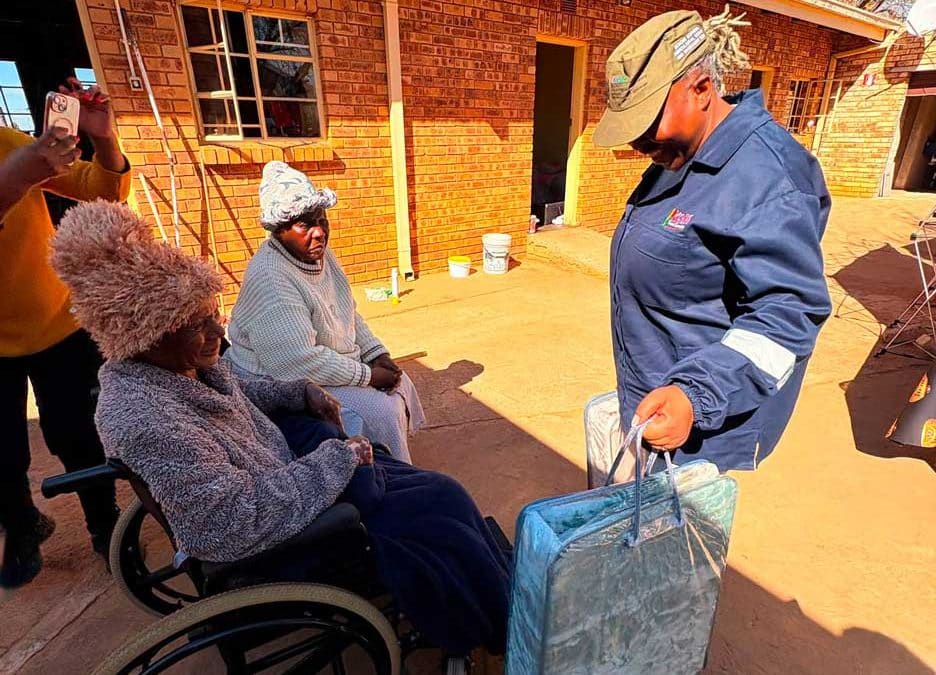 Speaker Mohono Marks Nelson Mandela Month by Giving Hope to Elderly at Meals on Wheels Community Centre
